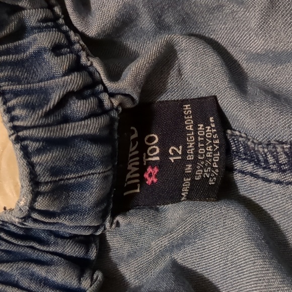 Limited too chambray shorts size 12 - Picture 5 of 6